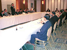 Pres. Sasamori speaking to the Doyukai: “Govt.-labor-business cooperation is vital to secure jobs.” (14th.)